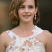Emma Watson diz que sua 'vergonha' estava 'em toda parte' depois de dirigir a proibição