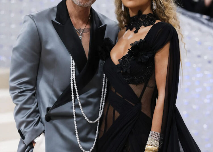 Festival de Fyre 'Faild Endeavor' se tornará um musical com Taika Waititi e Rita Ora
