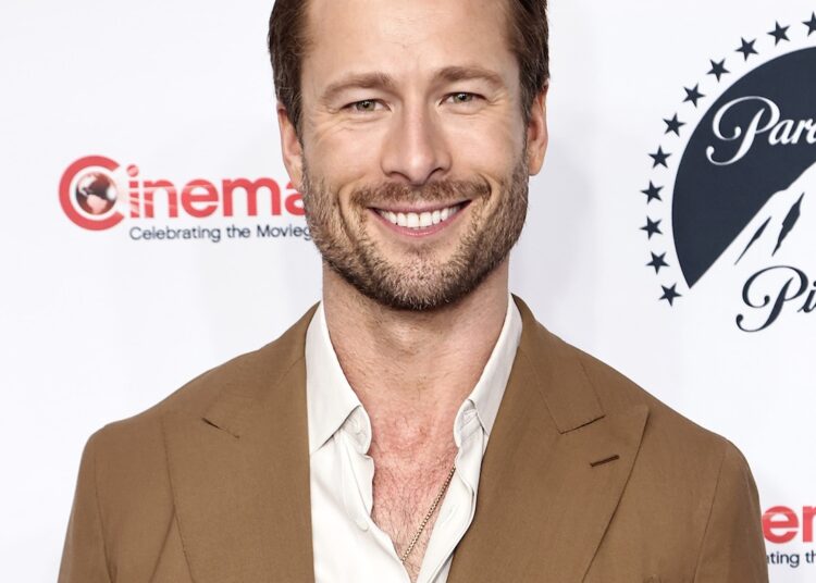 Glen Powell apagou as filmagens de Chad Powers