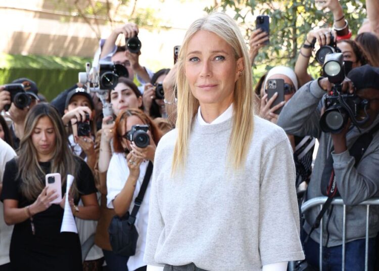 Gwyneth Paltrow elogiou por 'linhas de rosto normais' em nova imagem - notícias de celebridades - entretenimento