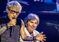 Infelizmente? O acampamento de Arnel Pineda diz que Singer apresentou casos de adultério contra sua esposa primeiro
