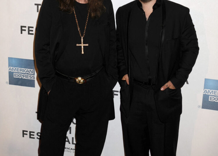 Jack Osbourne fica emocionado recontando a 'dor' de descobrir Ozzy morreu: 'Eu gostaria que ele ainda estivesse aqui' - Globe Magazine