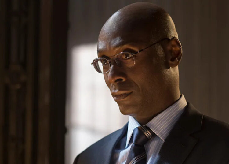 James Gunn escreveu um papel de Peacemaker da primeira temporada para Lance Reddick