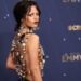 Jenna Ortega usa Just Jewels como uma blusa no Emmys