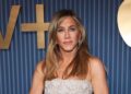 Jennifer Aniston aparentemente lança um relacionamento Jim Curtis