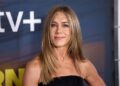 Jennifer Aniston e Tom Hanks entre 400 celebridades que assinaram uma carta de 'liberdade de expressão' depois de Jimmy Kimmel Drama