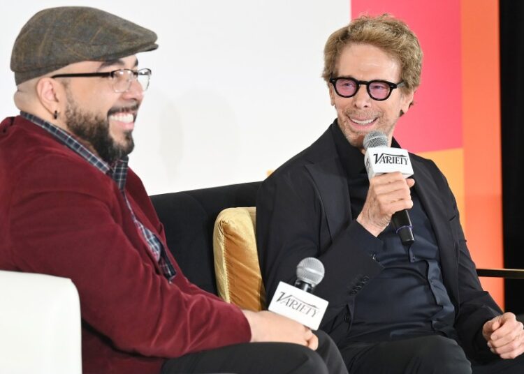 Jerry Bruckheimer sugere o novo filme 'F1' '' 'Top Gun' 3 no ent & tech