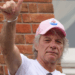 Jon Bon Jovi diz Jake Bongiovi e Millie Bobby Brown adotando o bebê é 'louco'