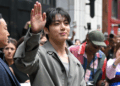 Jungkook do BTS vestido para matar em Calvin Klein Nyfw & Fãs são obcecados