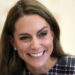 Kate Middleton abandona o Protocolo Real em Tiara-Belished Cowboy Hat para a final da Copa do Mundo de Rugby da Inglaterra