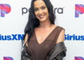 Katy Perry promete seguir em frente