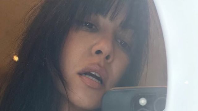 Kourtney Kardashian corta o cabelo enquanto ela luta contra Covid