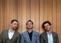 Kraak e Smak compartilham novo single vívido "Travel Light"