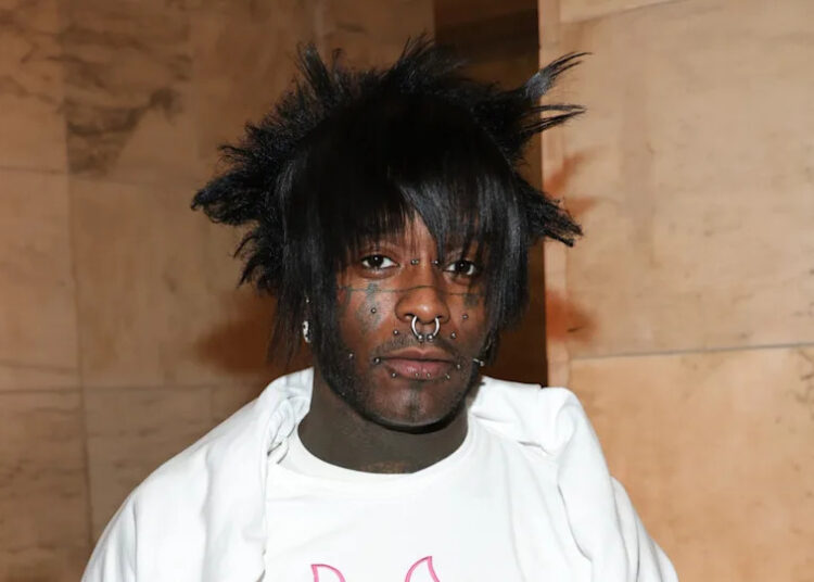Lil Uzi Vert brinca sobre a namorada confusa com Jayson Tatum sempre que eles vêem 'JT' online