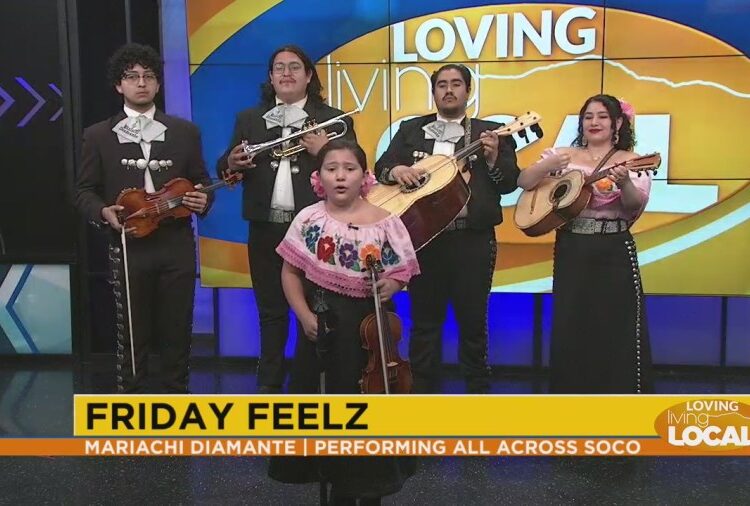 Mariachi Diamante para abrir para George Lopez no Pueblo Memorial Hall