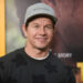 Mark Wahlberg para filmar cenas para um novo filme nesta missa central. Town