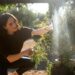 Meghan Markle deveria voltar a agir em vez de fazer 'com amor'