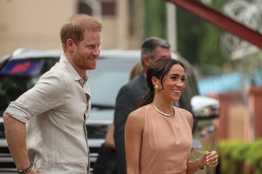 Meghan Markle e o príncipe Harry Star na Disneylândia de 70 anos de aniversário de celebração