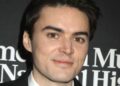 Michael Longfellow detalhes brutal 'SNL' saída após três temporadas no programa: 'It Swws' - National Enquirer