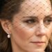 Momento real e estranho quando Kate Middleton chega à Catedral de Westminster - assista