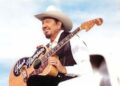 Hank Thompson em uma foto de folheto sem data.