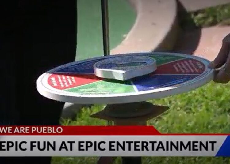 O "Epic Entertainment", de propriedade familiar, traz diversão épica para Pueblo