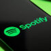O Spotify anuncia novas políticas que abraçam o uso da IA ​​na música enquanto combatem "spam" e "slop"