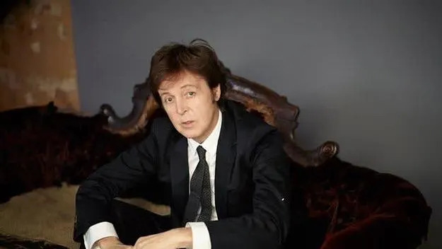 O assassino de John Lennon, Mark David Chapman, aprende o destino na 14ª audiência de liberdade condicional