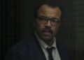 O ator do Batman 2 bate "racista" crítico do elenco de Jim Gordon