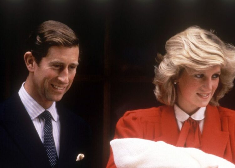 O comentário da bomba do rei Charles deixou Diana chorando após o nascimento de Harry - notícias de celebridades - entretenimento