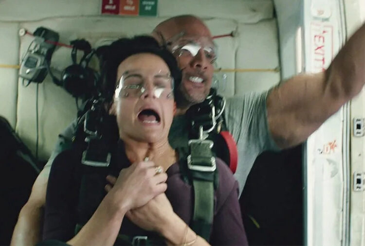 O desastre do dia do juízo final de Dwayne Johnson está dominando a Netflix uma década após seu lançamento