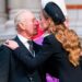 O doce gesto de Kate Middleton para rei após um momento sombrio na duquesa de Kent Funeral
