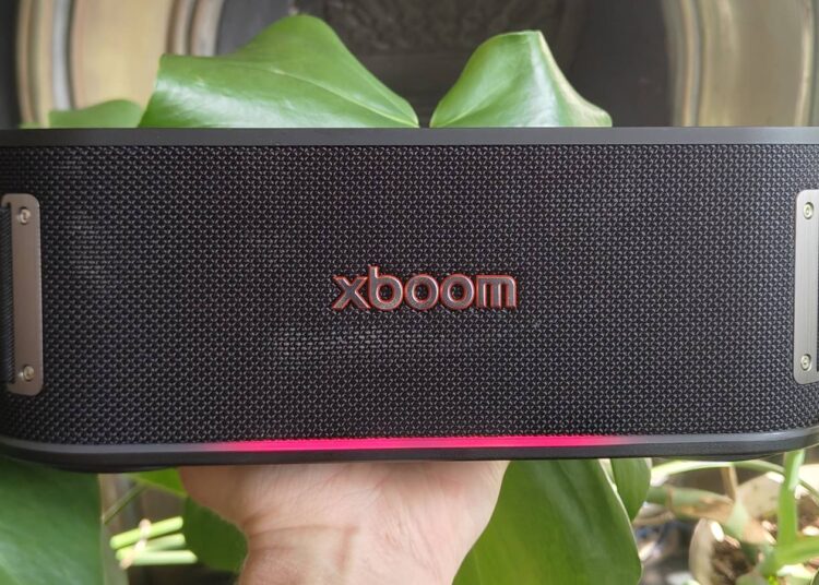 O excelente novo alto-falante Bluetooth da LG está recebendo um DJ AI 'culturalmente rico' no dispositivo, para que você possa fazer solicitações e fazer perguntas sobre a música