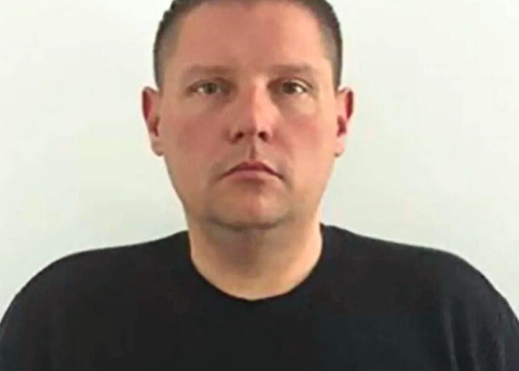 O fraudador acusado de fingir supervisionar o Hedding Hall, embolsando mais de US $ 200.000 da Couples - Globe Magazine