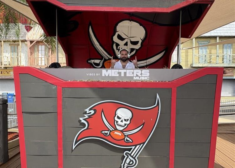 O novo parceiro de áudio de Bucs traz paixão pela cena musical do Team to Stadium