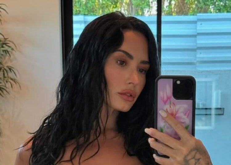 O novo videoclipe de Demi Lovato faz referência aos seus dias da Disney