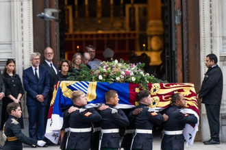 O papa Leo expressa "proximidade de oração" para a família real no funeral da duquesa de Kent