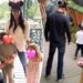 O príncipe Harry detalha a viagem dele e Meghan Markle na Disneylândia com Lilibet, Archie