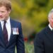 O príncipe Harry não tinha muito a dizer sobre o rei Charles após sua reunião - relatório
