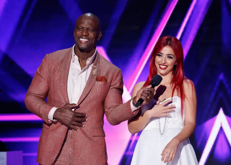O que o finalista 'AGT' Solange Kardinaly está fazendo agora?