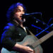 O rockstar dos anos 80 John Oates, 77 anos, admite lutas colaborando com os artistas sua própria idade