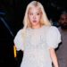 O rosé de Blackpink está vestido para matar em três looks exclusivos de Nova York