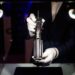 O sabre de luz de Darth Vader recebe US $ 3,6 milhões no leilão de Hollywood - Notícias de celebridades - entretenimento