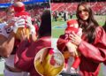 Olivia Culpo leva a filha de 2 meses para o primeiro jogo da NFL para assistir Christian McCaffrey