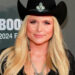 Os fãs de Miranda Lambert declaram seu novo e emocionante lançamento 'Perfeição'
