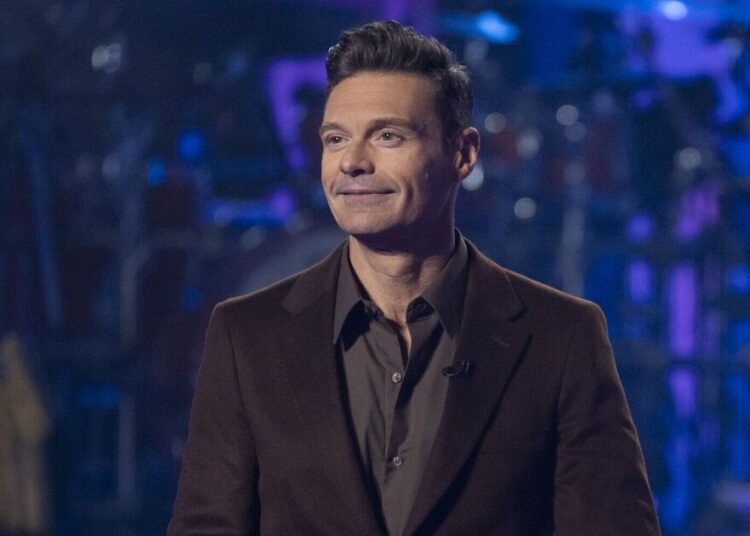 Os fãs de Ryan Seacrest perguntam 'O que aconteceu' em Newing New Video - Celebrity News - Entertainment
