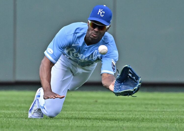 Os fãs do Royals devem se lembrar com carinho desta luva de ouro aposentada Big Leaguer