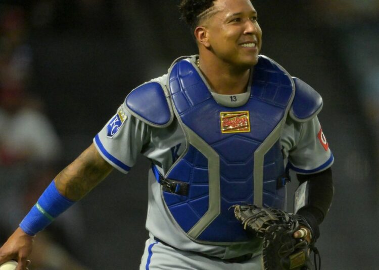Os fãs do Royals estão arrebatados com uma deliciosa vitória por 8-4 sobre os anjos