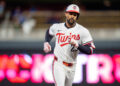 Os gêmeos anunciam Byron Buxton News depois de deixar o jogo da Royals