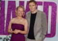 Pamela Anderson e Liam Neeson 'sob enorme pressão' para provar que seu romance não era um golpe de relações públicas (exclusivo) - Revista Star